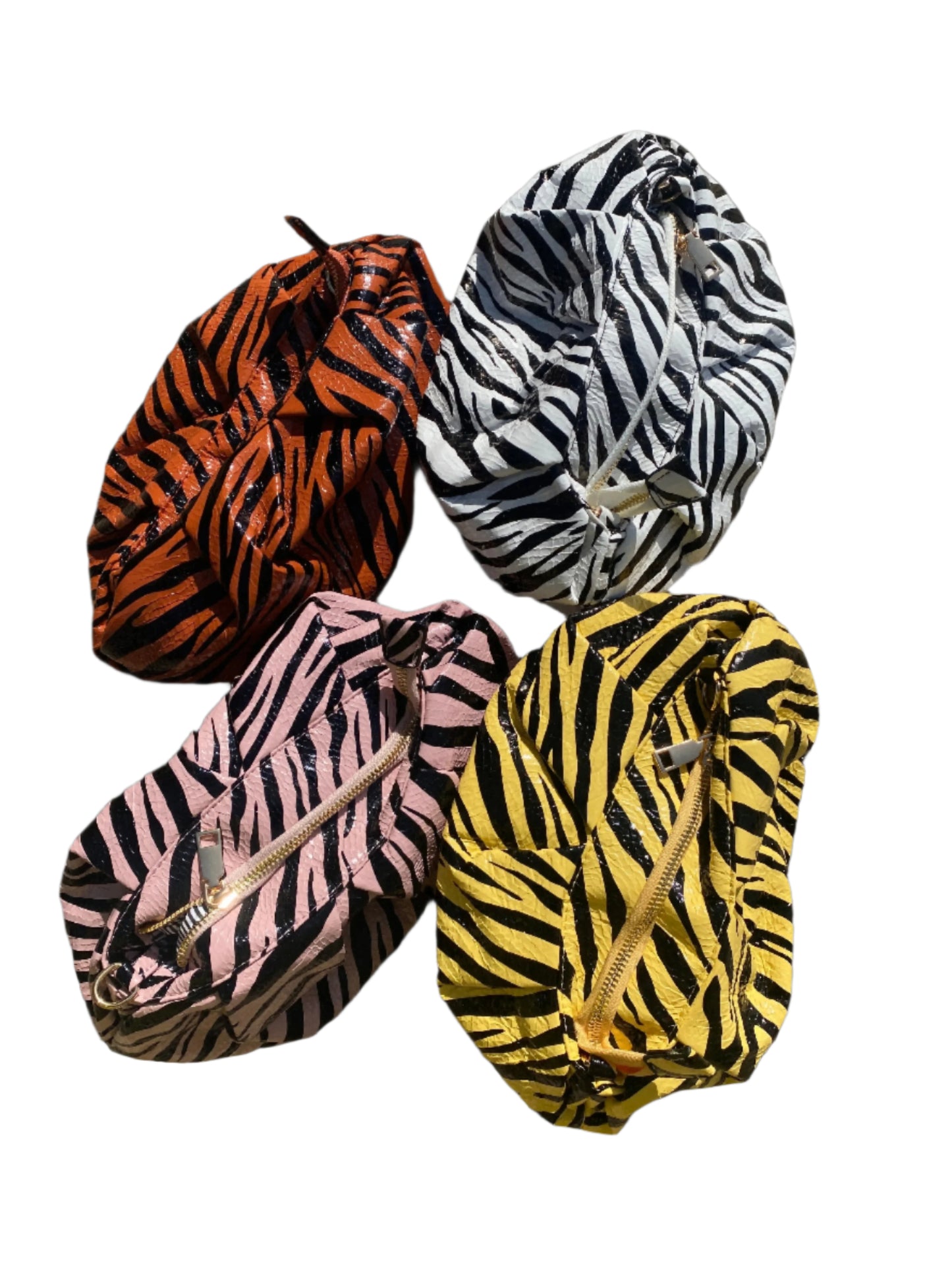 Zebra clutch